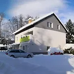Homestay Zelena Zahrada Kladenske Rovne